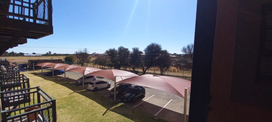 1 Bedroom Property for Sale in Vredenhof Sh Free State